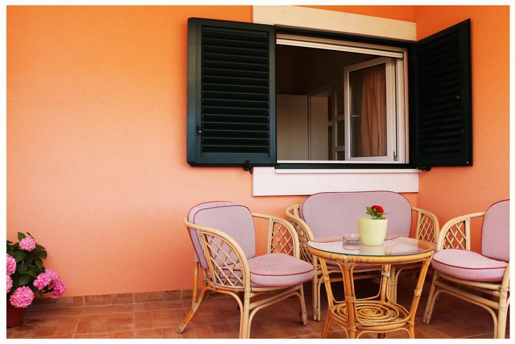 Villa Marica Primosten Bagian luar foto