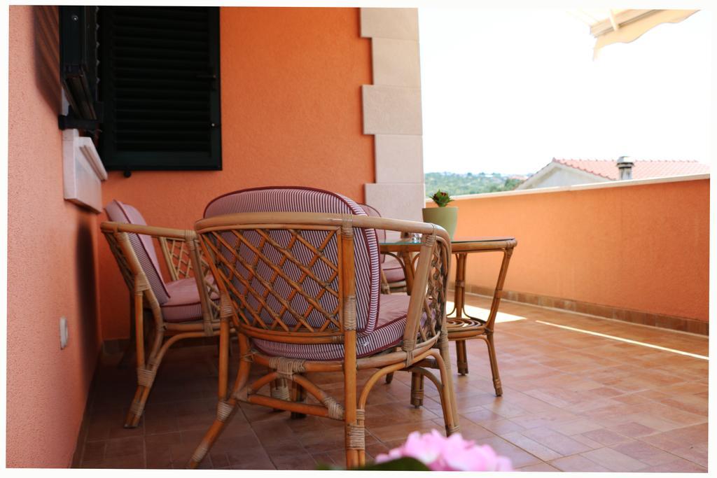 Villa Marica Primosten Bagian luar foto