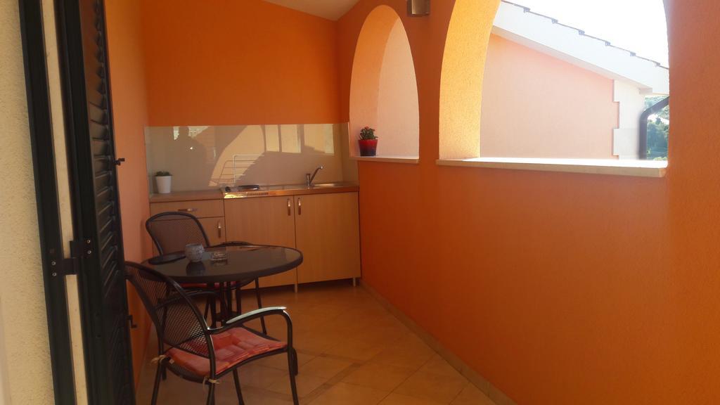 Villa Marica Primosten Bagian luar foto